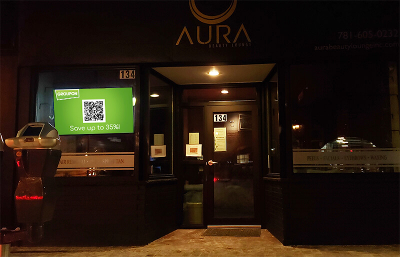 Groupon Digital Signage
